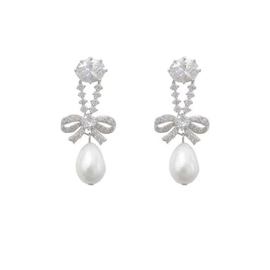 Pearl earrings