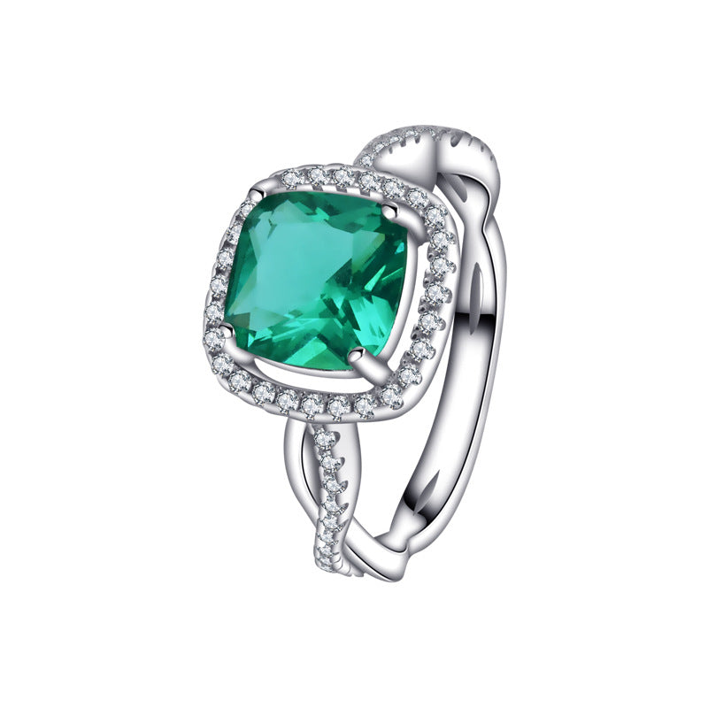 Emerald diamond ring