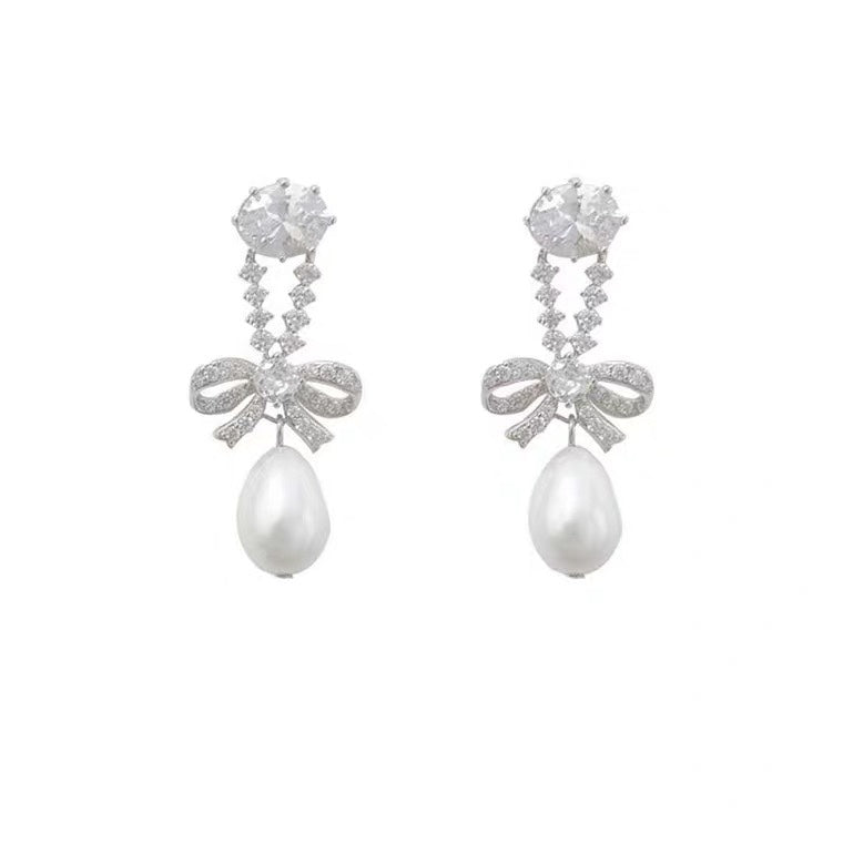 Pearl earrings